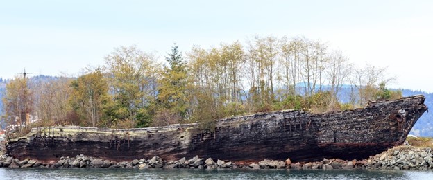Shipwrecks and Ghosts of the Pacific Northwest